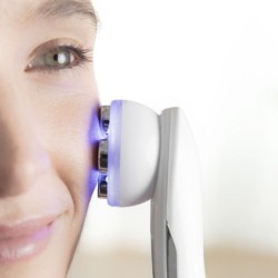 Facial Massager with Radiofrequency, Phototherapy and Electrostimulation Wace InnovaGoods