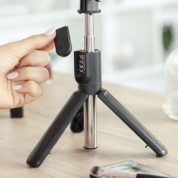 Extendable Tripod for Mobile Phone with LED and Remote Tridiex InnovaGoods