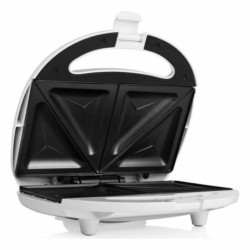 Non-stick Sandwich Toaster Tristar SA-3052 750 W