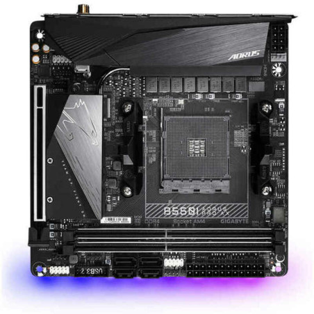 Motherboard Gigabyte B550I AORUS PRO AX mATX AM4     AMD AM4 AMD AMD B550