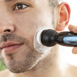 4 in 1 Rechargeable Ergonomic Multifunction Shaver Trimfor InnovaGoods