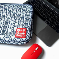 Laptop Cover Smile Kimono Sleeve Bundle 14"