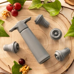 Vacuum Pump and Wine Stoppers Winuum InnovaGoods (4 caps)