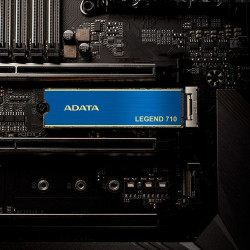 Hard Drive Adata Legend 710 256 GB SSD