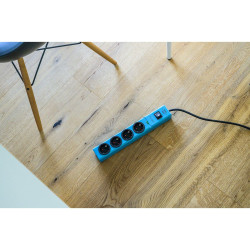 4-socket plugboard with power switch Brennenstuhl hugo! (2 m)