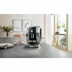 Superautomatic Coffee Maker DeLonghi MAGNIFICA S